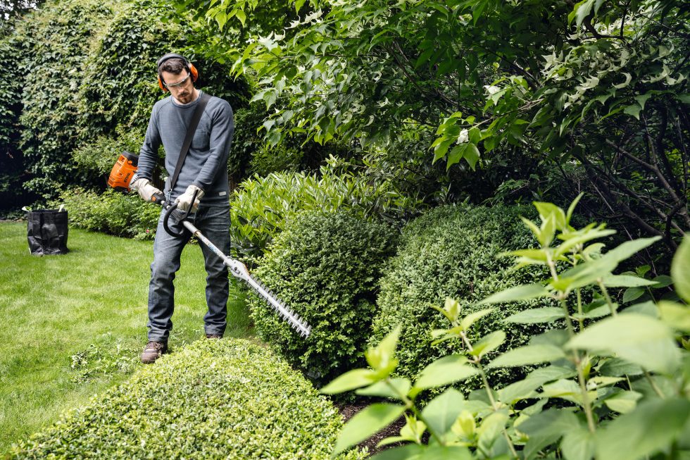 Stihl KM 131R med hekksaks